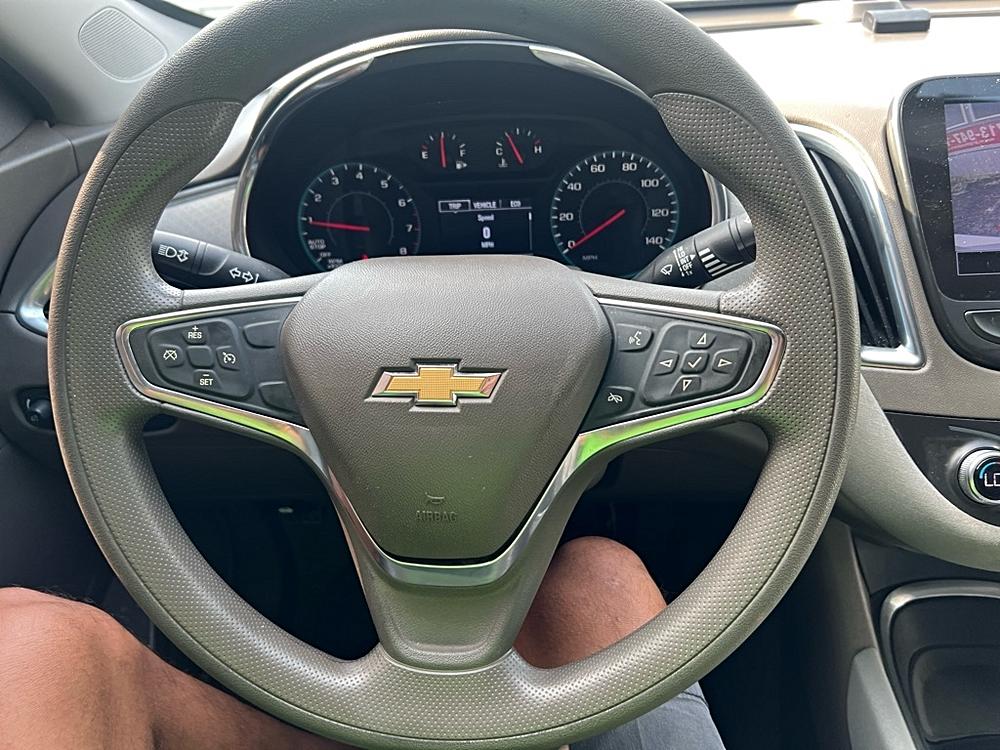 Photo 6 of 2021 Chevrolet Malibu LT for sale in Cypress, TX