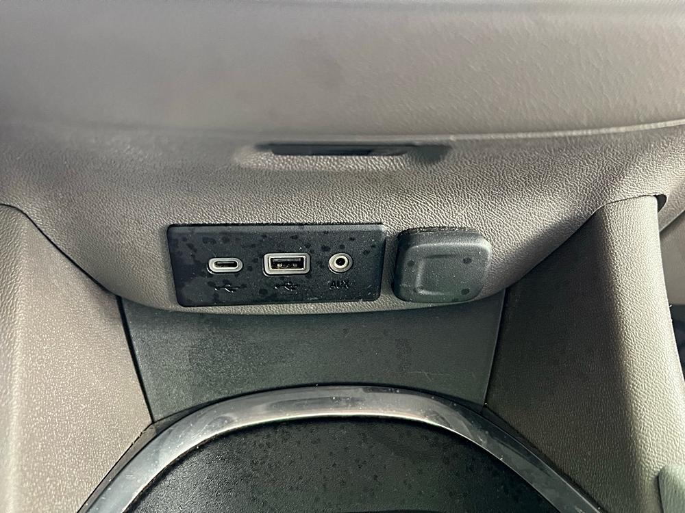 Photo 8 of 2021 Chevrolet Malibu LT for sale in Cypress, TX
