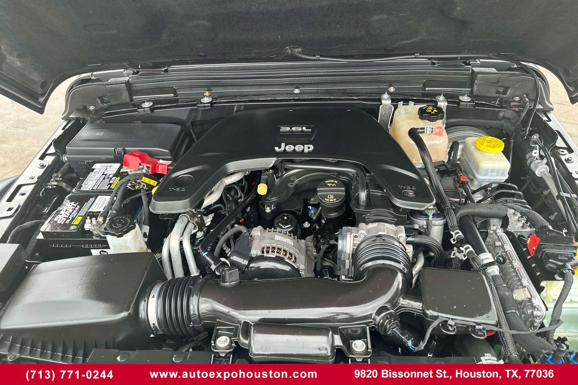Photo 21 of 2019 Jeep Wrangler Unlimited for sale in Houston, TX