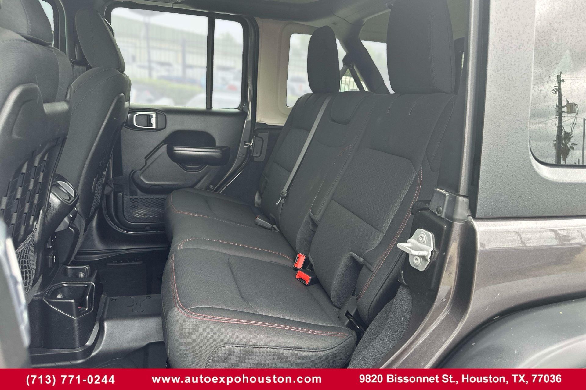 Photo 25 of 2019 Jeep Wrangler Unlimited for sale in Houston, TX