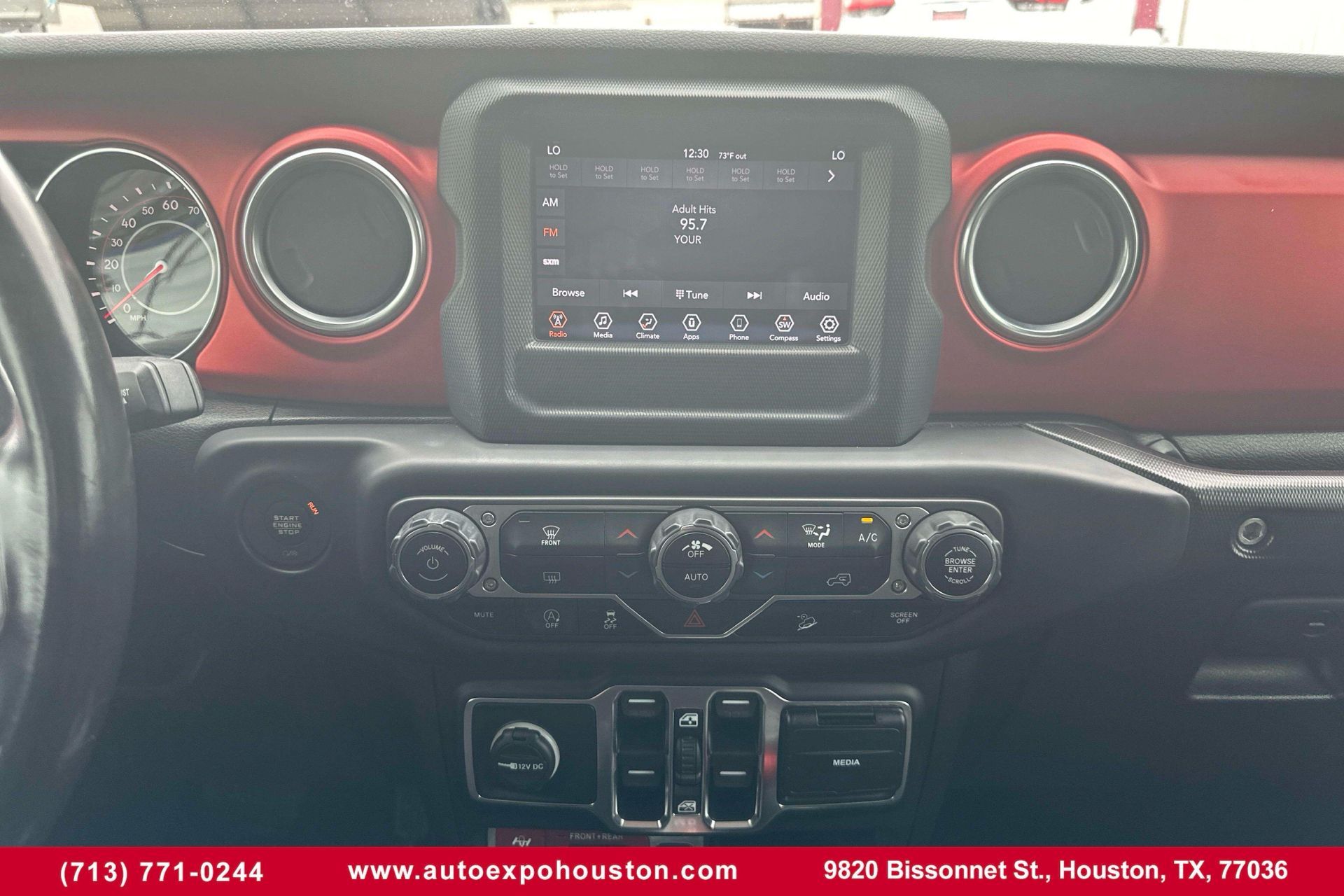 Photo 29 of 2019 Jeep Wrangler Unlimited for sale in Houston, TX
