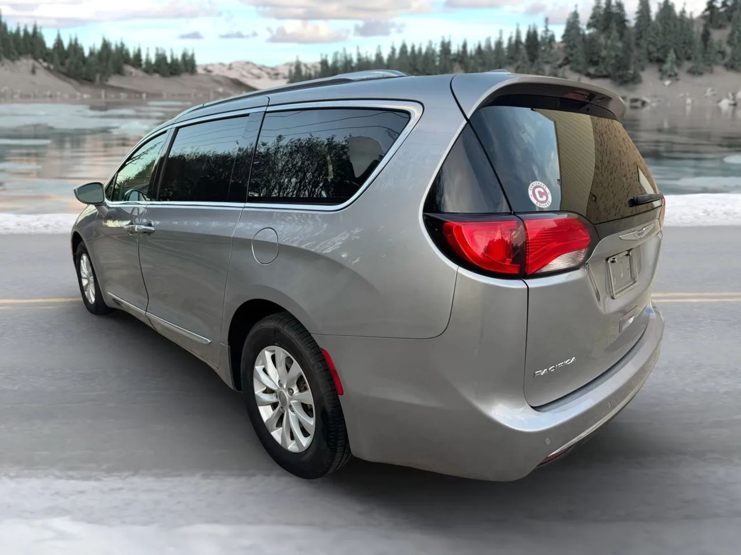 Photo 11 of 2019 Chrysler Pacifica Touring for sale in Katy, TX