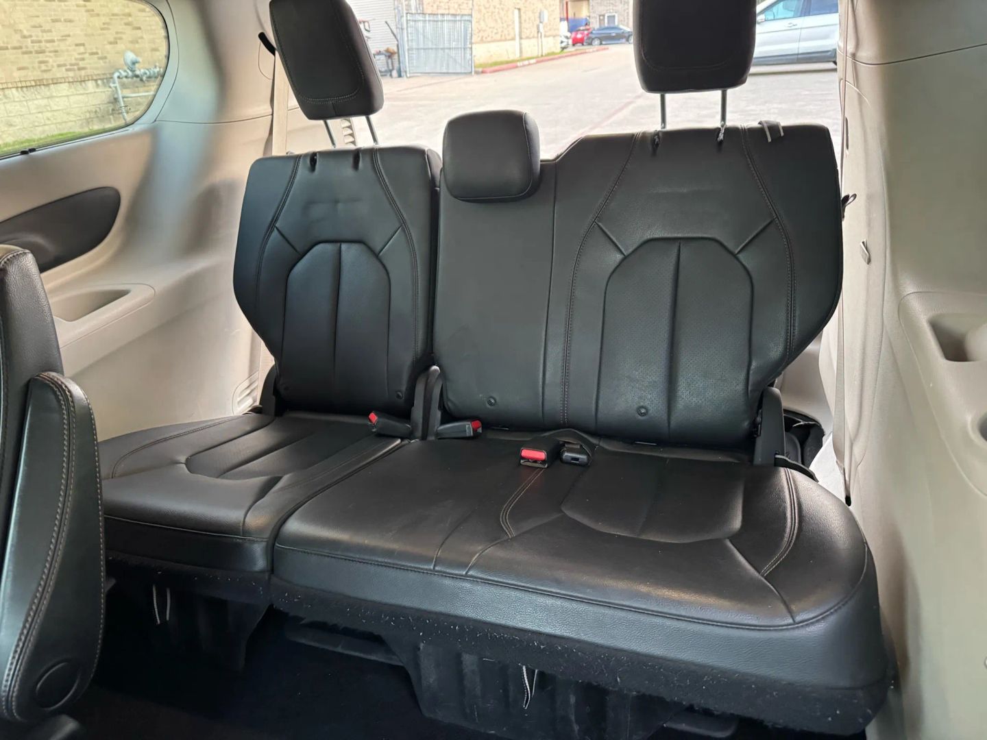 Photo 21 of 2019 Chrysler Pacifica Touring for sale in Katy, TX