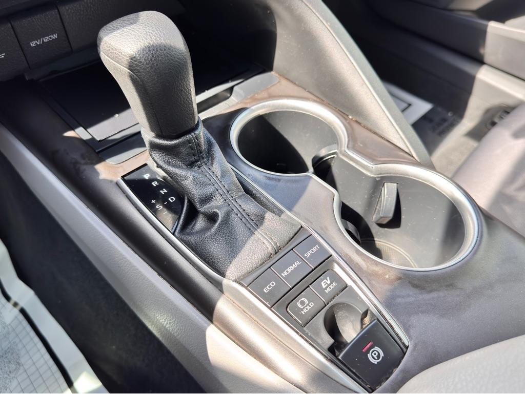 Photo 58 of 2021 Toyota Camry LE for sale in Spring, TX