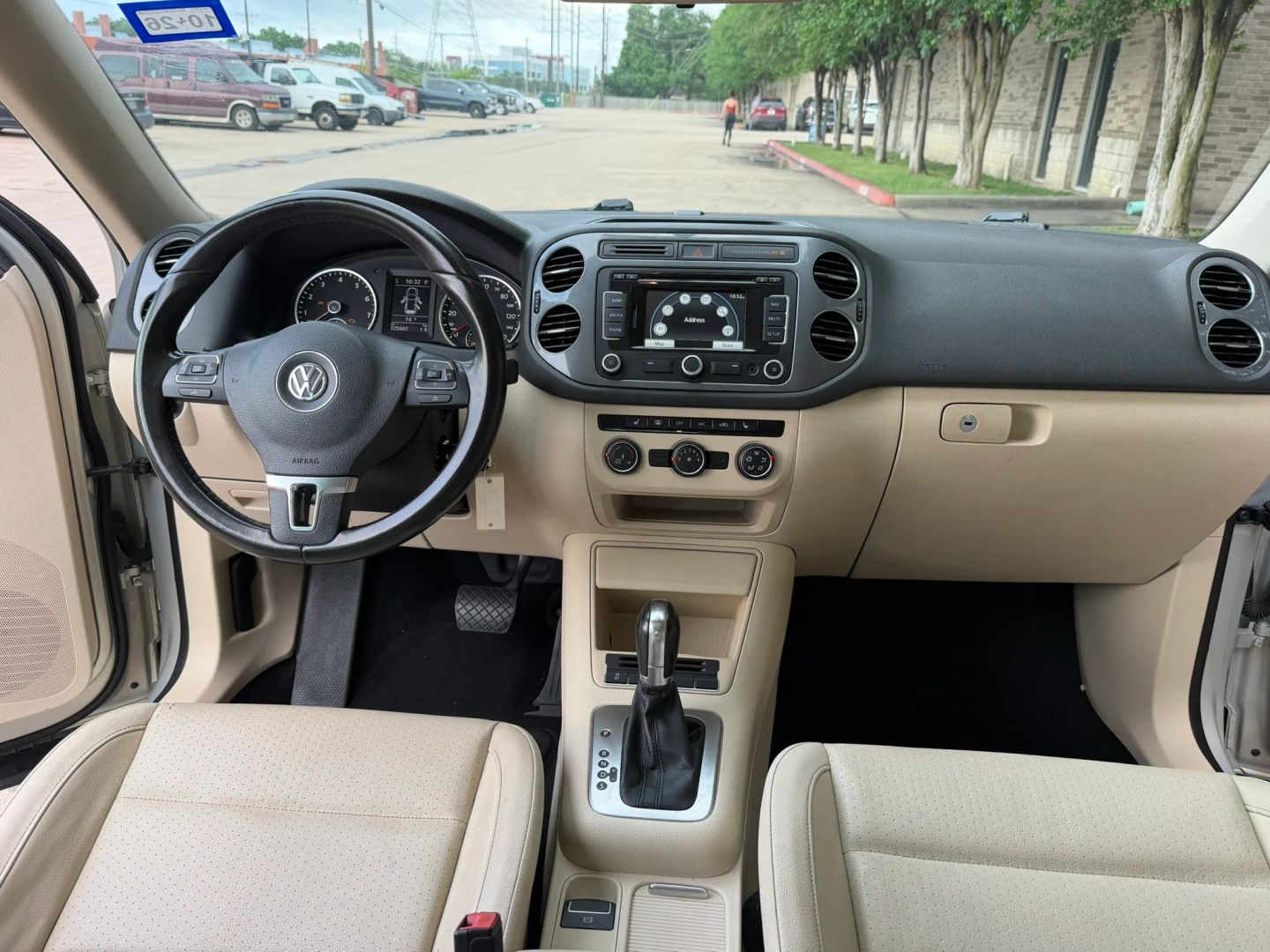 Photo 23 of 2013 Volkswagen Tiguan for sale in Katy, TX