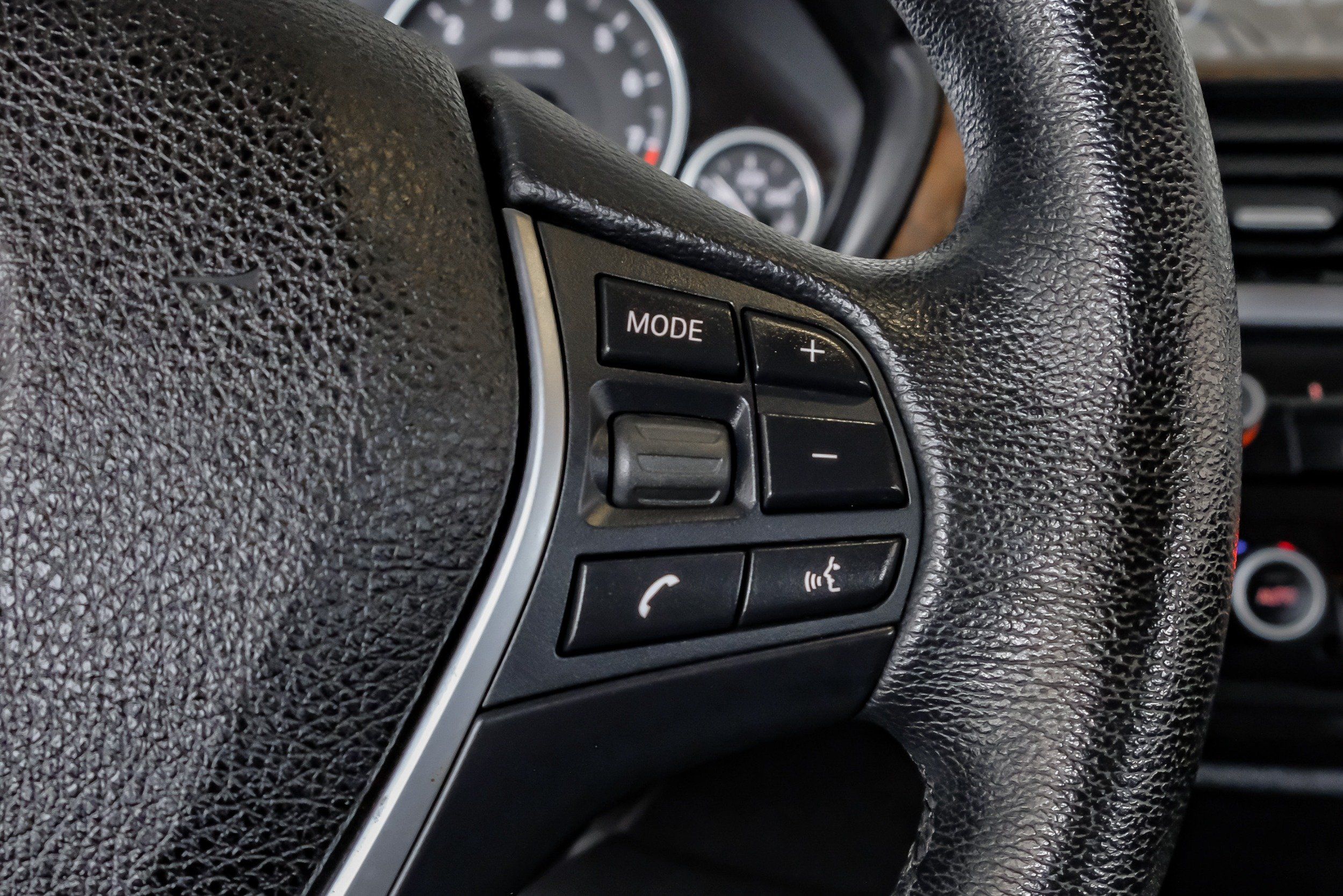Photo 31 of 2015 BMW 328i 3-series for sale in Katy, TX