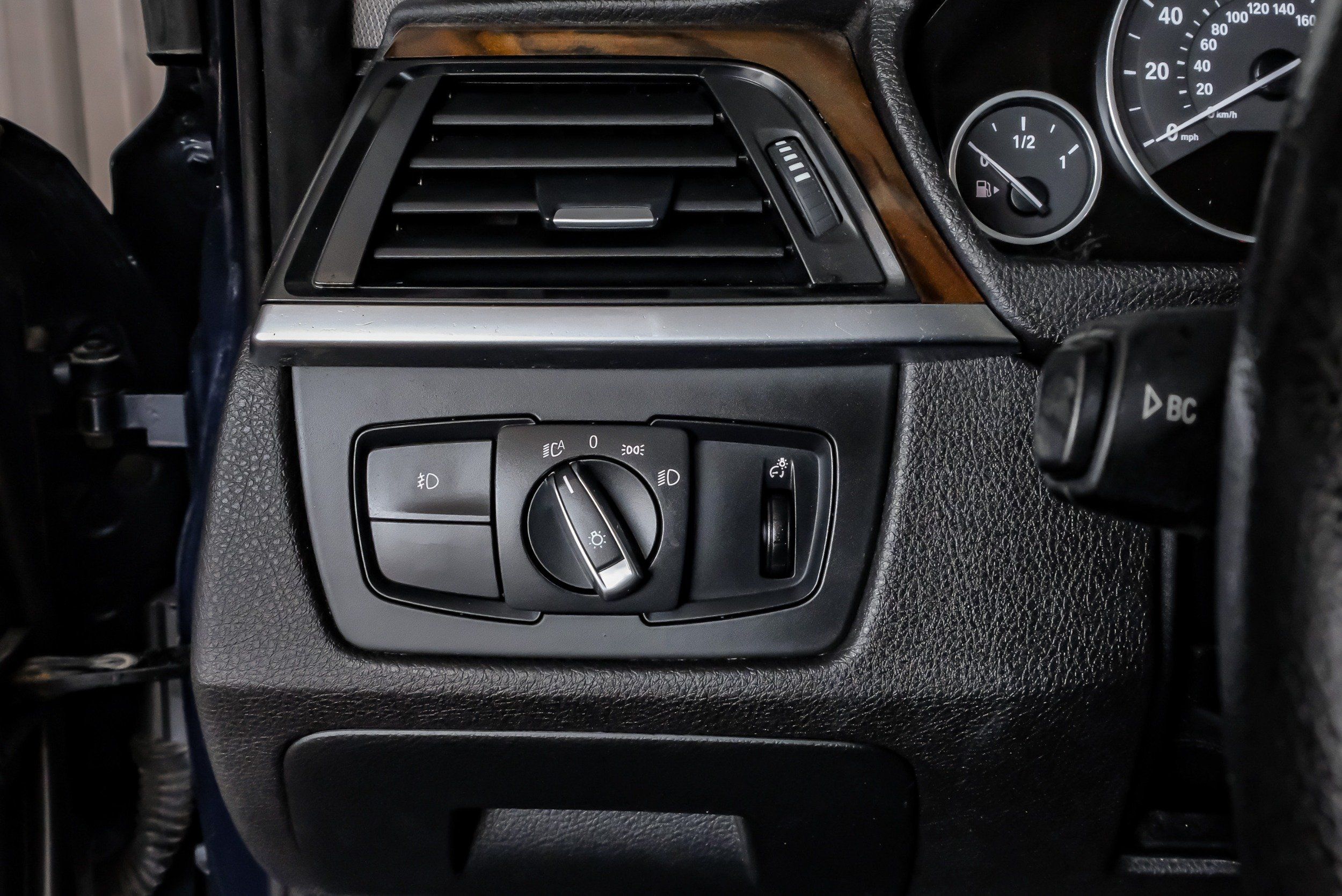 Photo 49 of 2015 BMW 328i 3-series for sale in Katy, TX