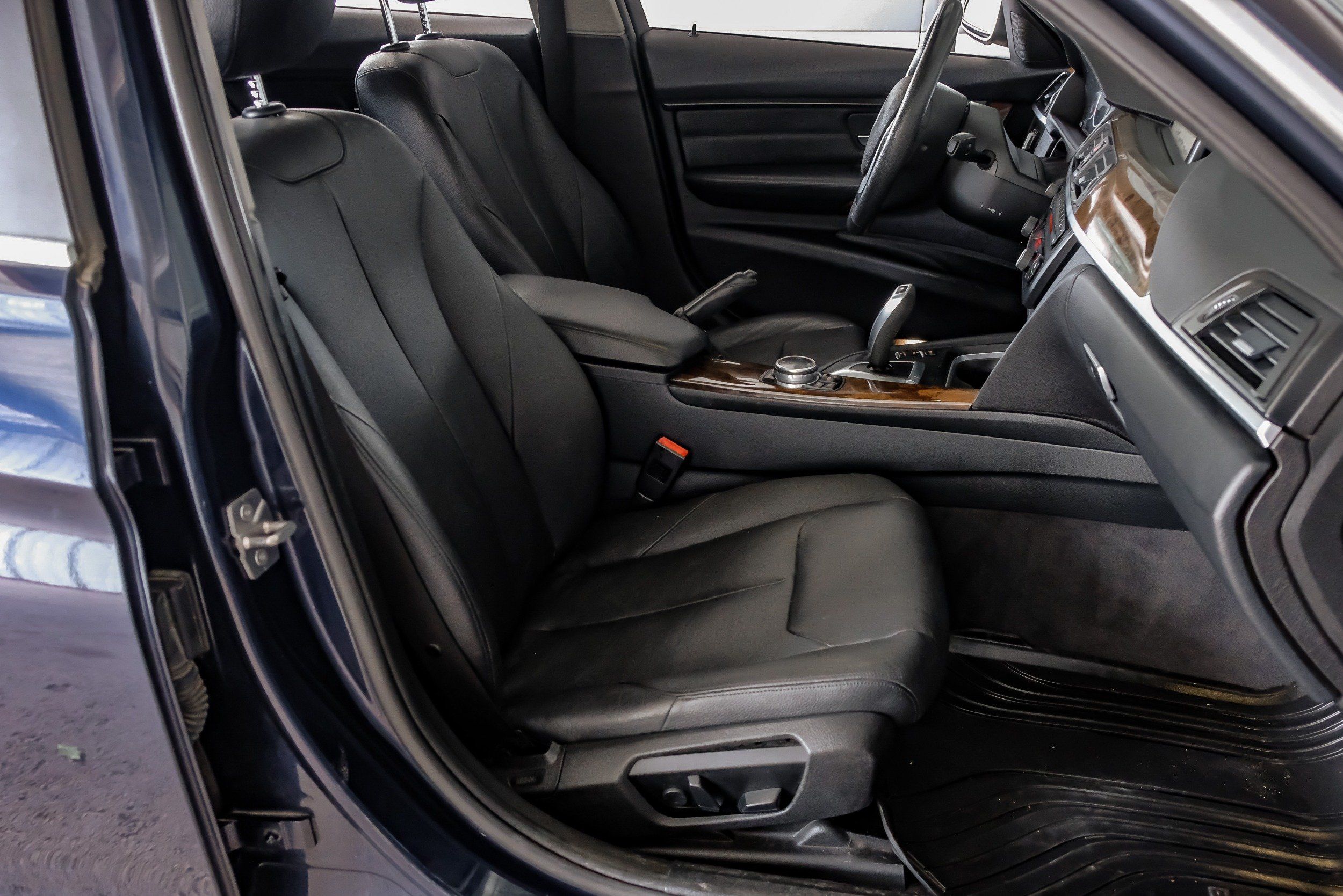 Photo 55 of 2015 BMW 328i 3-series for sale in Katy, TX
