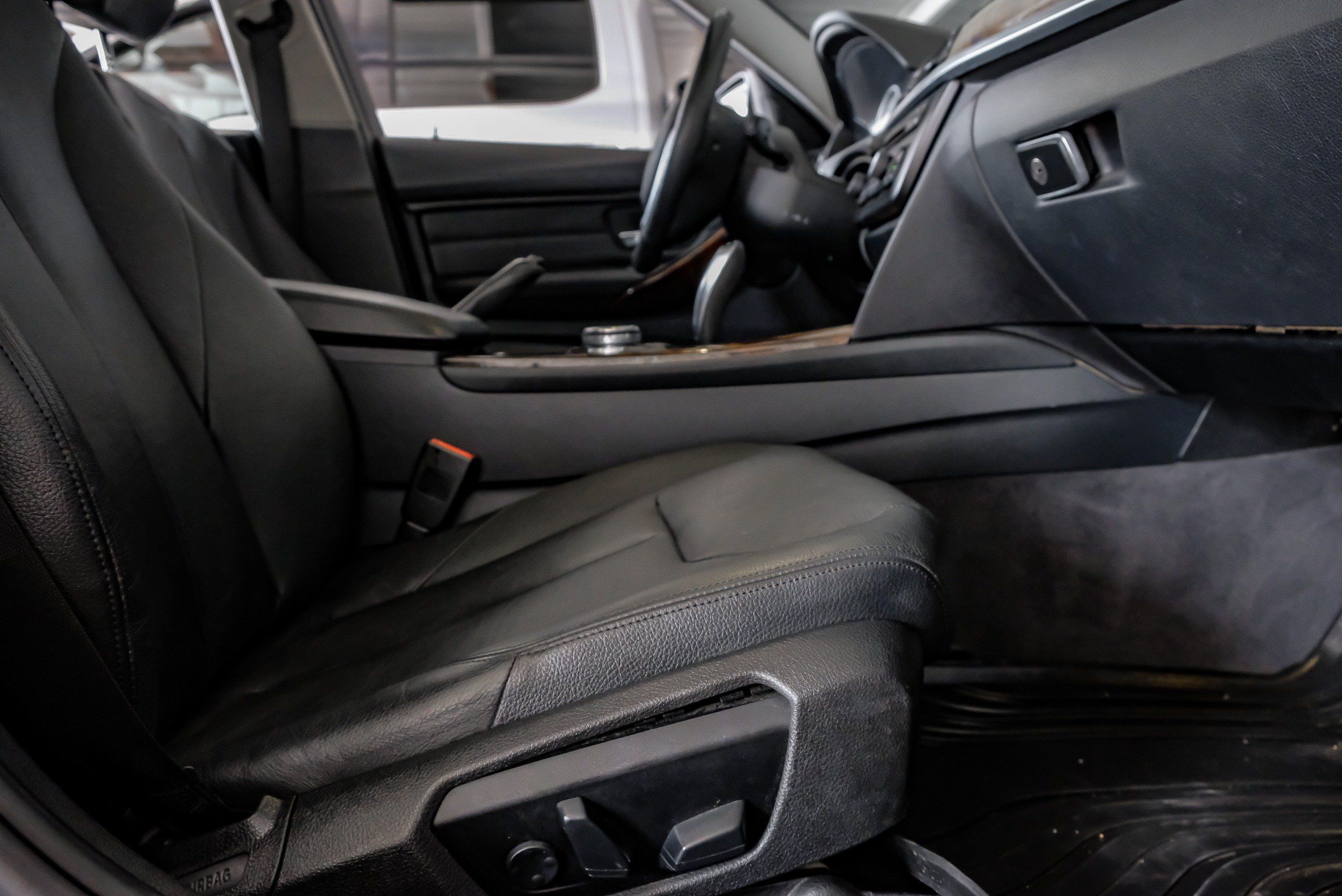 Photo 57 of 2015 BMW 328i 3-series for sale in Katy, TX