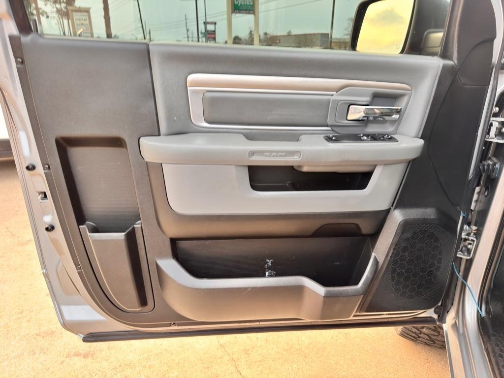 Photo 39 of 2019 Ram 1500 Classic for sale in Spring, TX