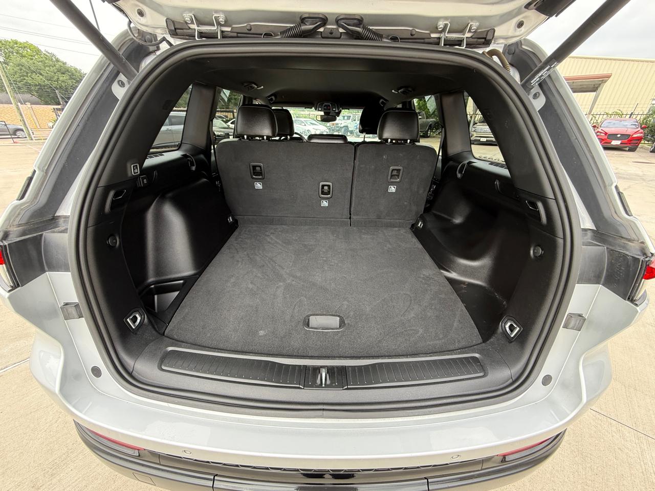 Photo 35 of 2022 Jeep Grand Cherokee Laredo for sale in Houston, TX