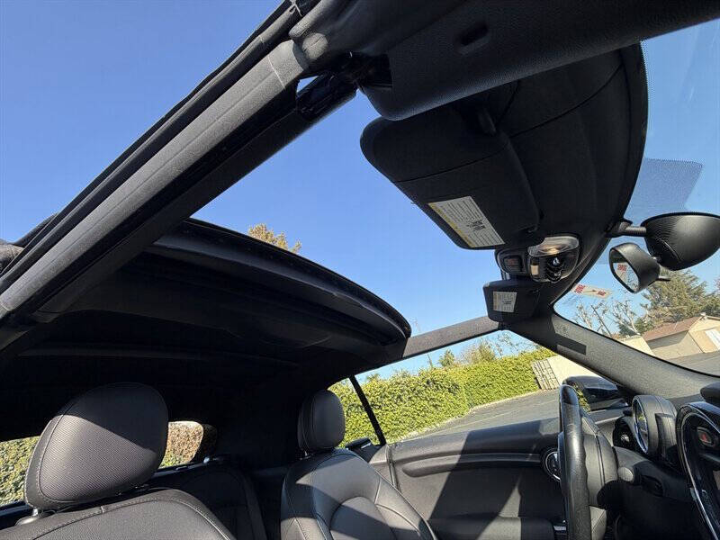 Photo 25 of 2019 Mini Cooper Convertible Cooper for sale in Cypress, TX