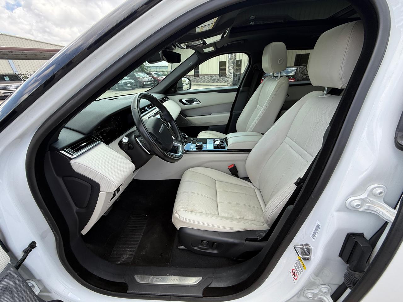 Photo 15 of 2020 Land Rover Range Rover Velar S for sale in Houston, TX