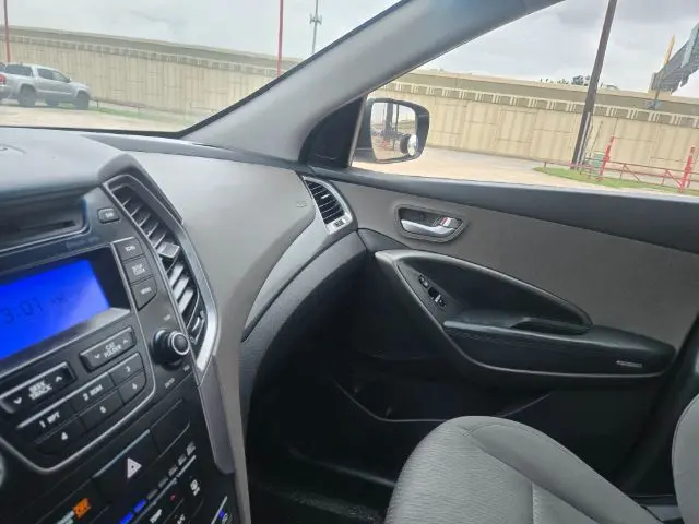 Photo 6 of 2013 Hyundai Santa Fe Sport Sport for sale in Houston, TX