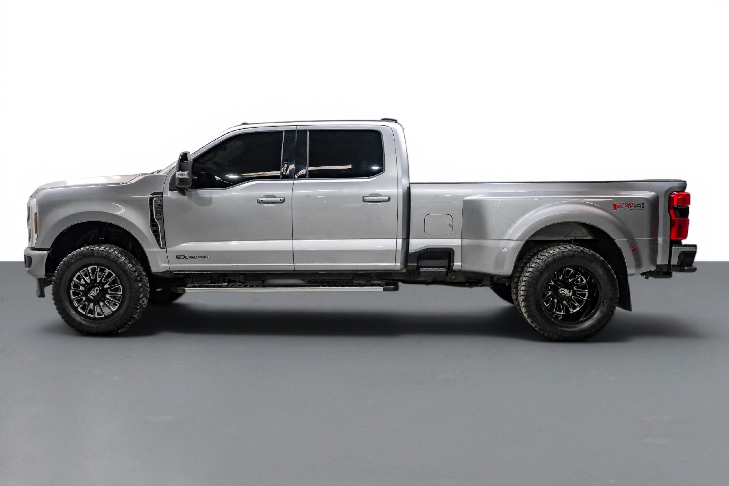 Photo 17 of 2024 Ford F-350 Lariat for sale in Katy, TX