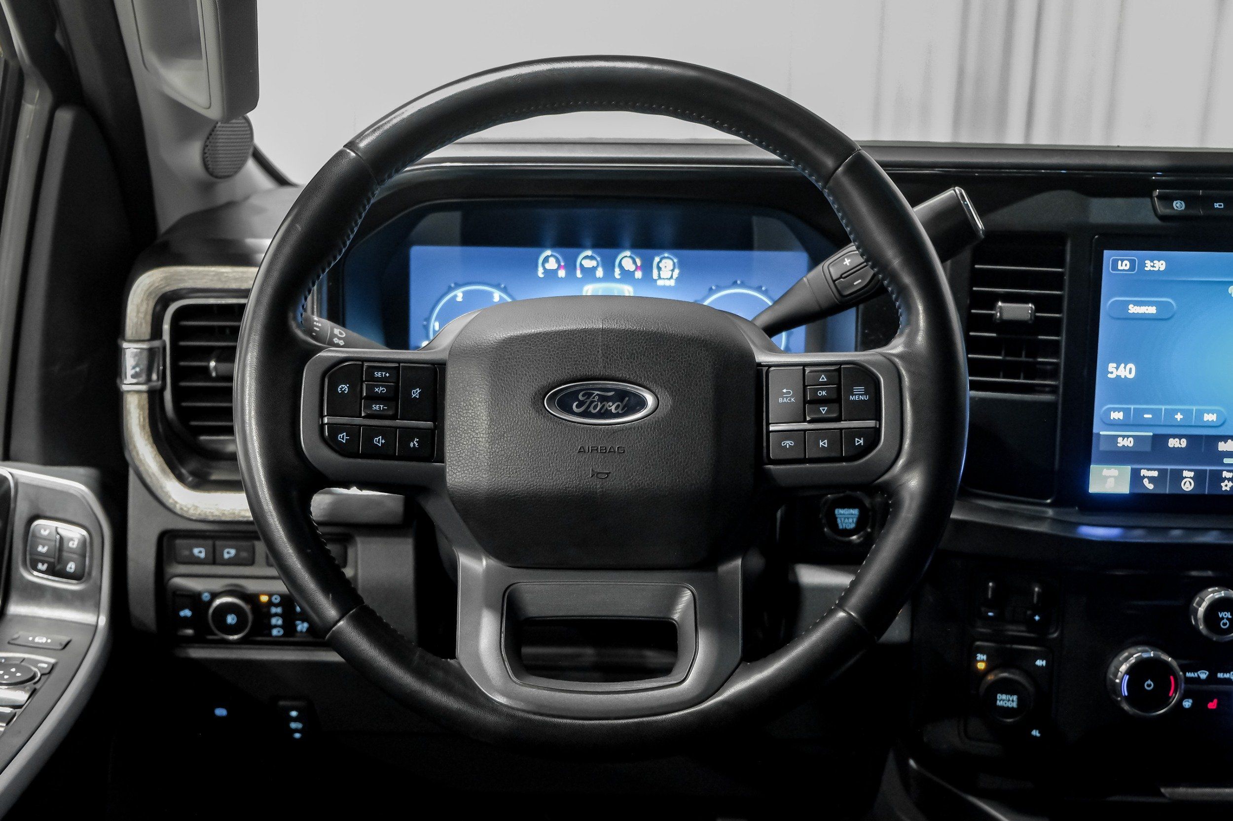 Photo 29 of 2024 Ford F-350 Lariat for sale in Katy, TX