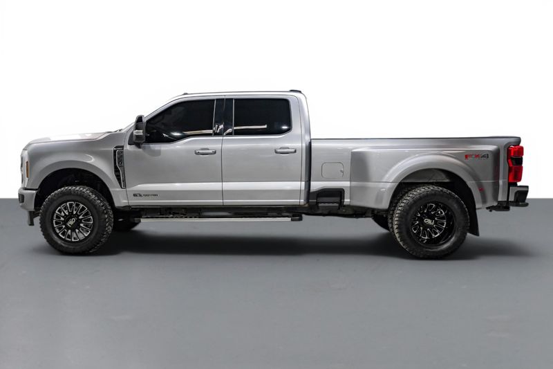 Photo 18 of 2024 Ford F-350 Lariat for sale in Katy, TX