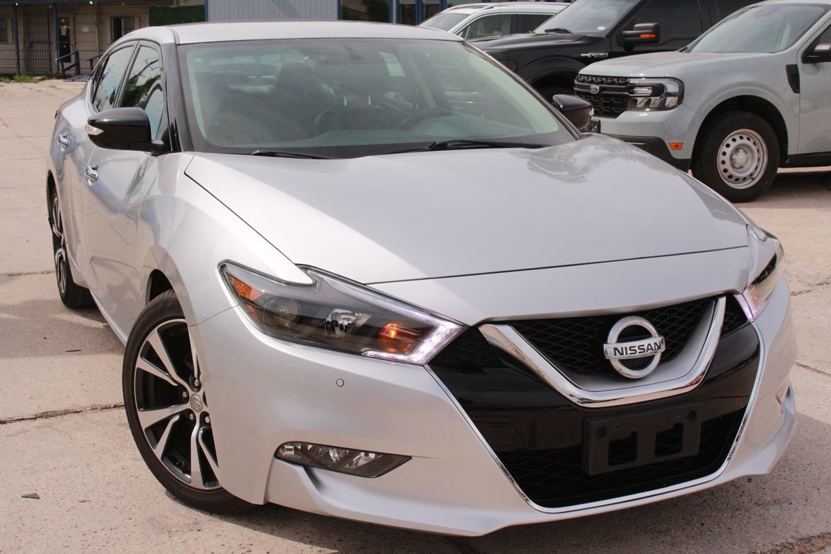 Photo 7 of 2017 Nissan Maxima Brilliant Silver for sale in Cypress, TX
