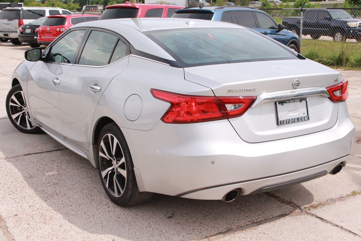 Photo 10 of 2017 Nissan Maxima Brilliant Silver for sale in Cypress, TX