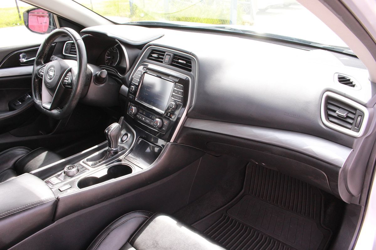 Photo 61 of 2017 Nissan Maxima Brilliant Silver for sale in Cypress, TX