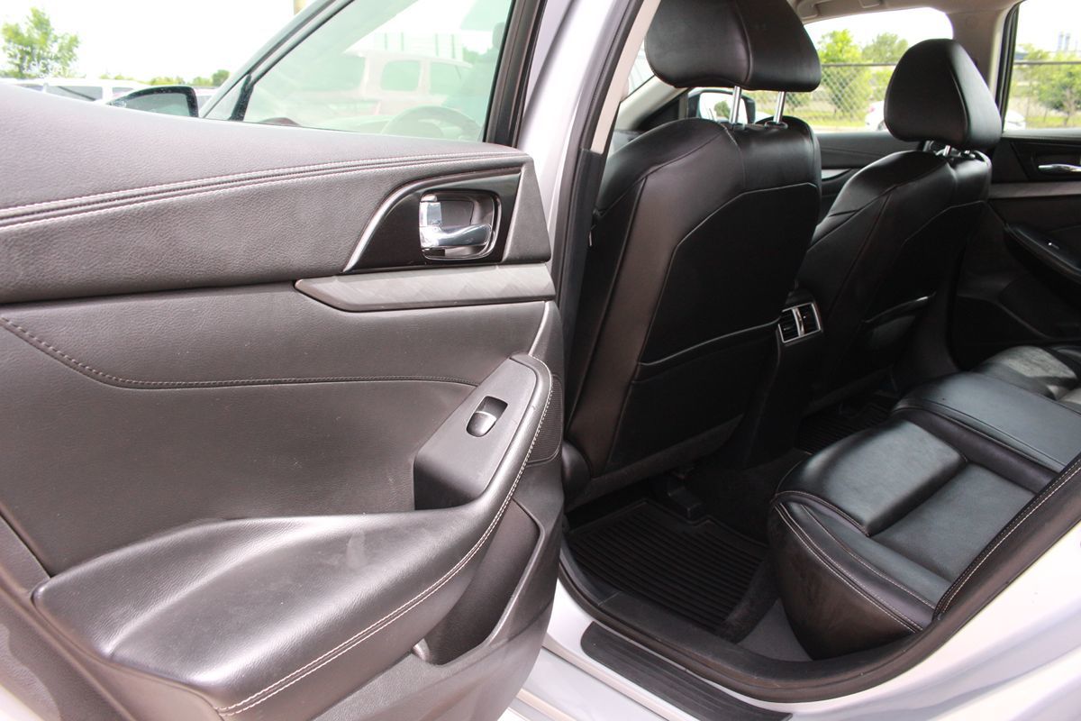 Photo 64 of 2017 Nissan Maxima Brilliant Silver for sale in Cypress, TX