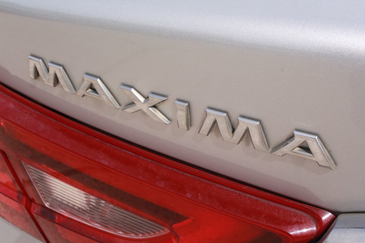 Photo 75 of 2017 Nissan Maxima Brilliant Silver for sale in Cypress, TX