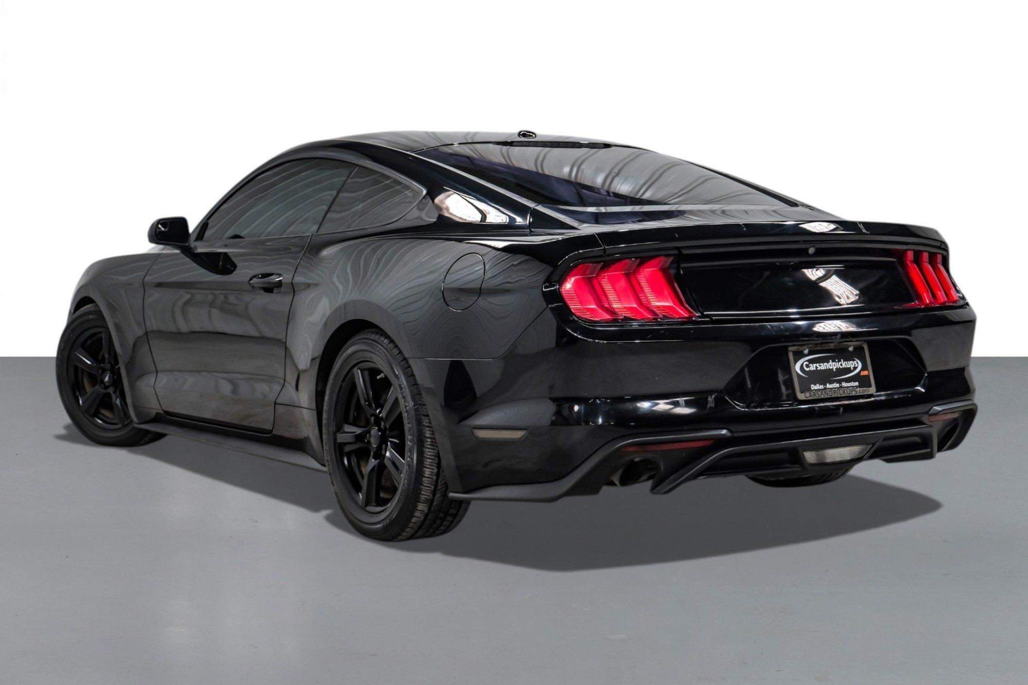 Photo 8 of 2019 Ford Mustang I4 for sale in Katy, TX