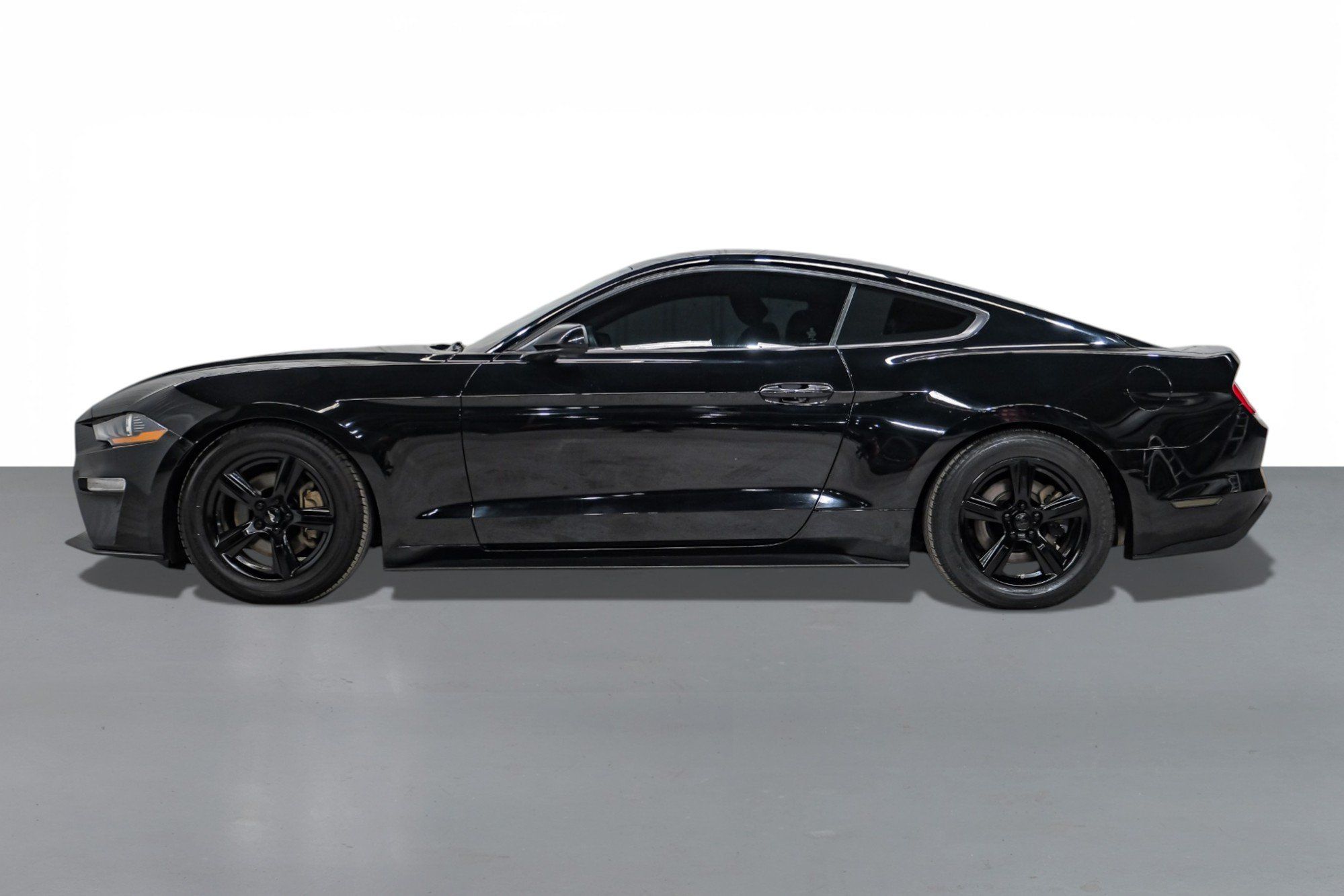 Photo 9 of 2019 Ford Mustang I4 for sale in Katy, TX