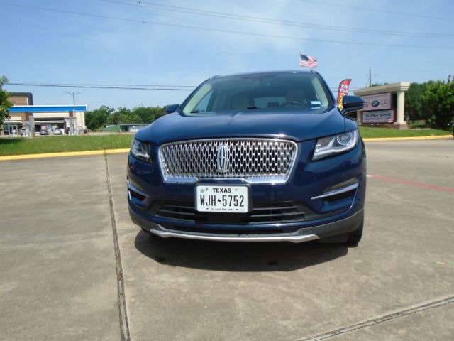 Photo 2 of 2019 Lincoln Mkc Reserve for sale in Houston, TX