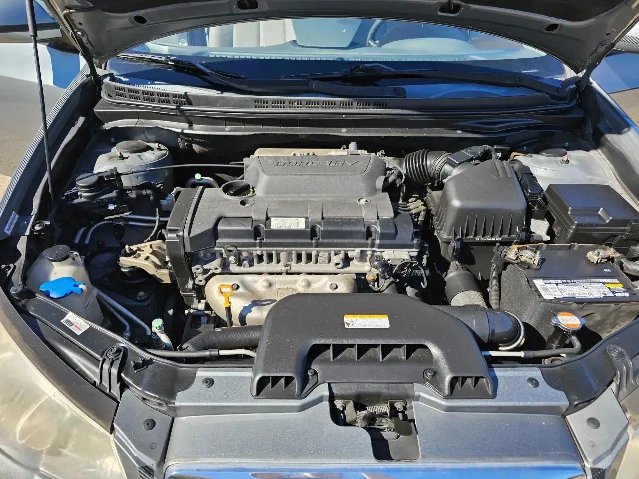 Photo 14 of 2010 Hyundai Elantra Blue for sale in Houston, TX