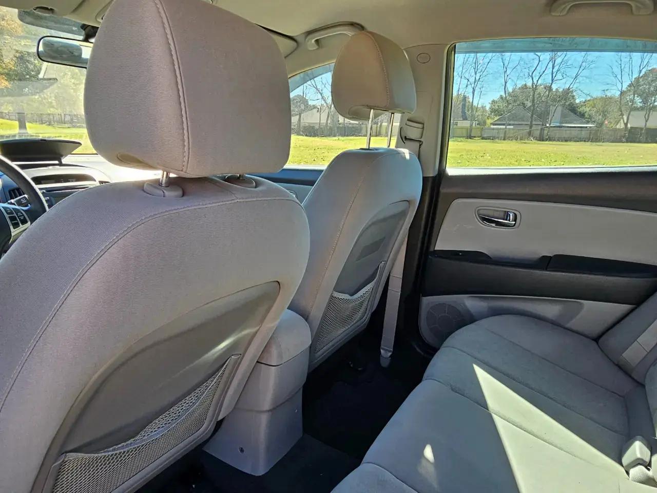Photo 18 of 2010 Hyundai Elantra Blue for sale in Houston, TX
