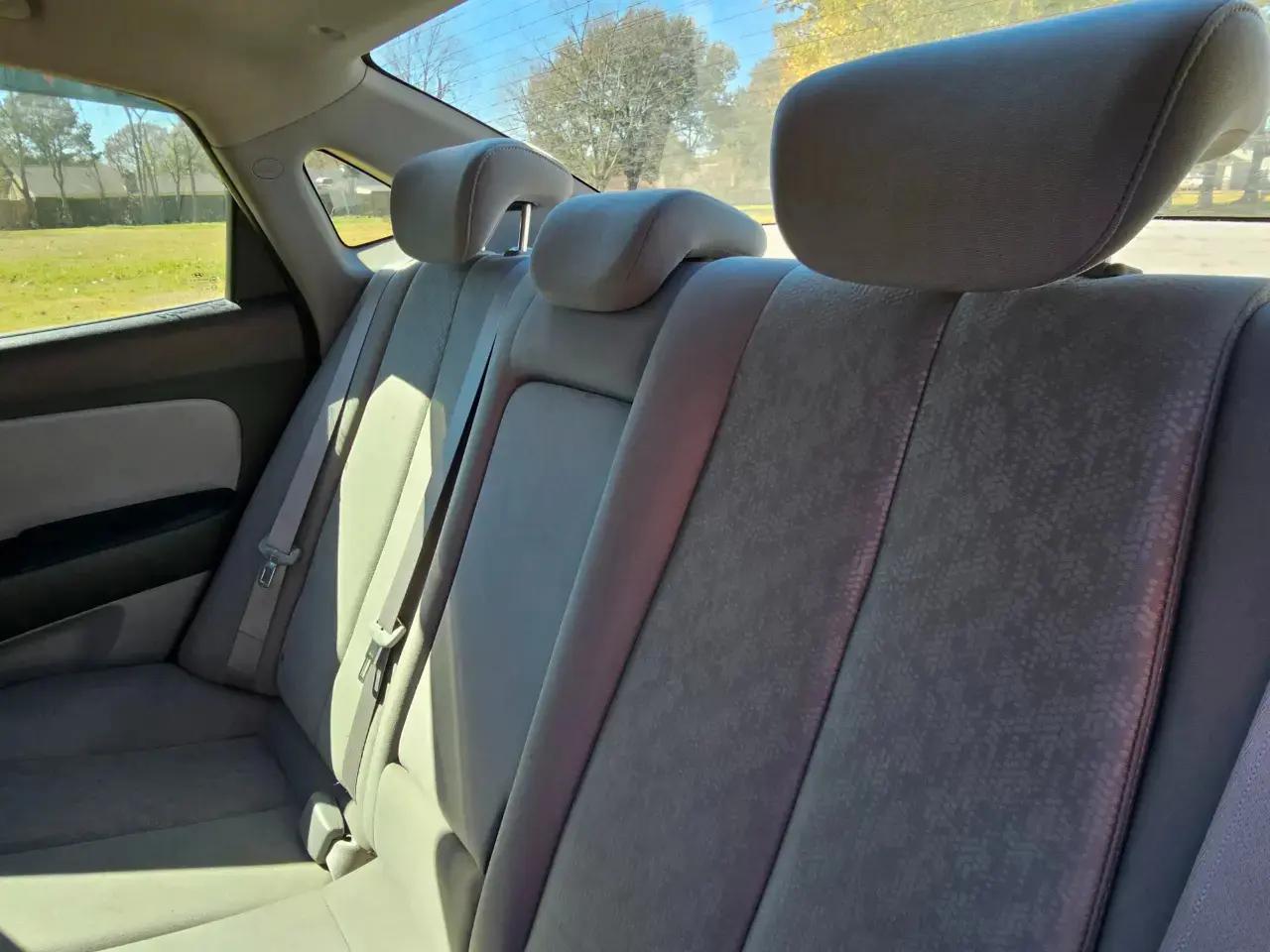 Photo 19 of 2010 Hyundai Elantra Blue for sale in Houston, TX