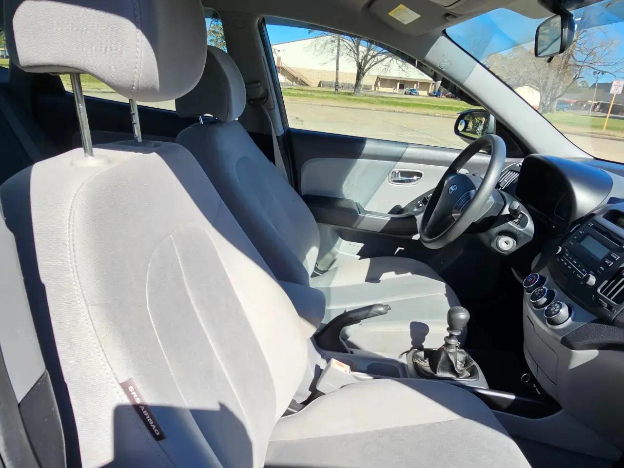 Photo 21 of 2010 Hyundai Elantra Blue for sale in Houston, TX