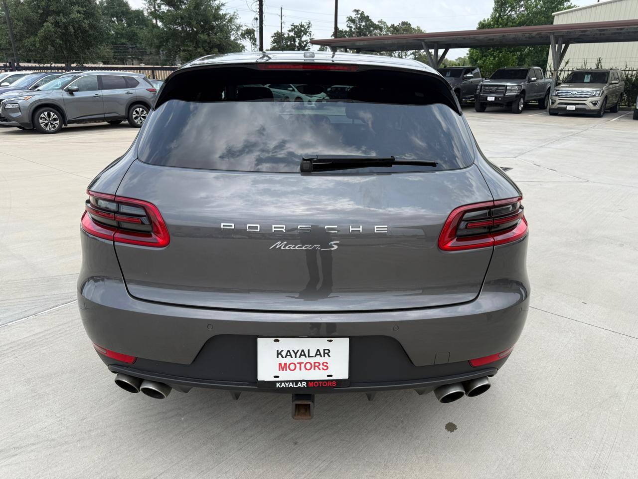 Photo 9 of 2018 Porsche Macan Type for sale in Houston, TX
