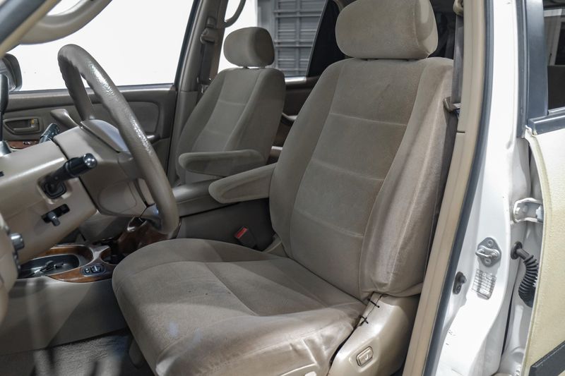 Photo 56 of 2004 Toyota Sequoia Wagon for sale in Katy, TX