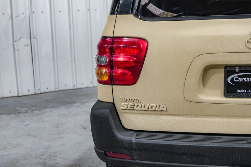 Photo 96 of 2004 Toyota Sequoia Wagon for sale in Katy, TX