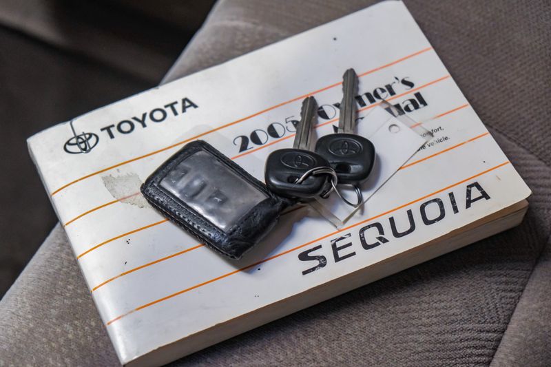 Photo 136 of 2004 Toyota Sequoia Wagon for sale in Katy, TX
