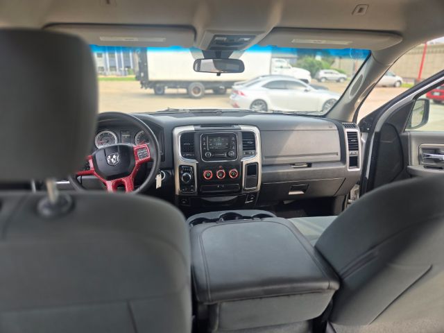 Photo 5 of 2018 Ram 1500 for sale in Houston, TX