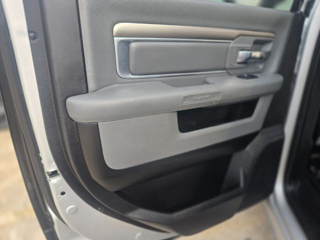 Photo 13 of 2018 Ram 1500 for sale in Houston, TX