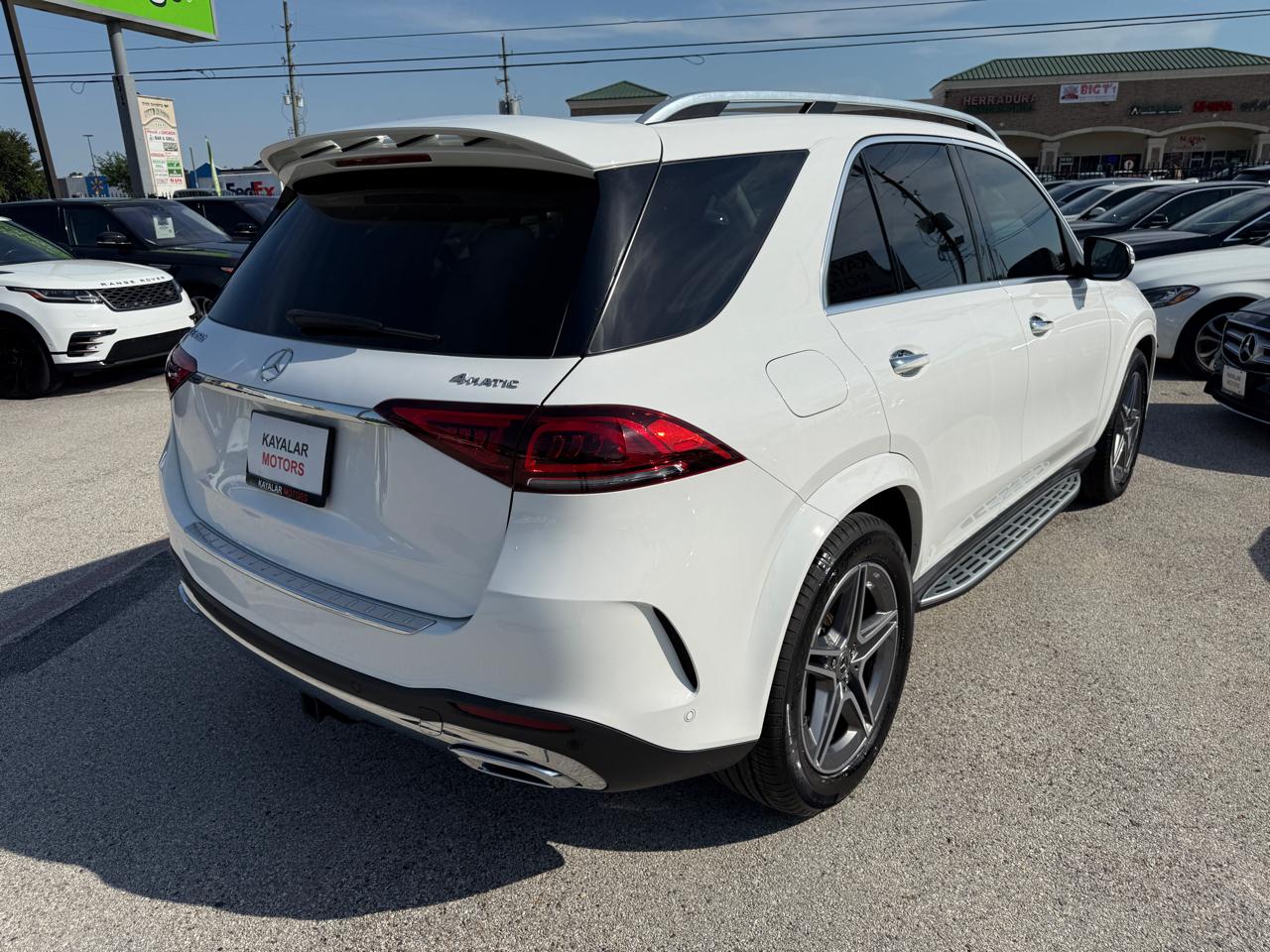 Photo 12 of 2022 Mercedes-Benz Gle-Class Gle450 for sale in Houston, TX