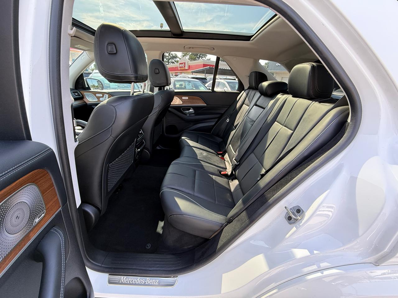 Photo 18 of 2022 Mercedes-Benz Gle-Class Gle450 for sale in Houston, TX