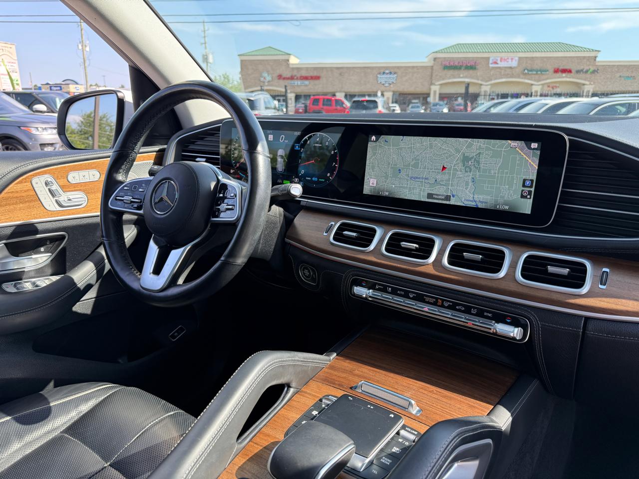 Photo 28 of 2022 Mercedes-Benz Gle-Class Gle450 for sale in Houston, TX