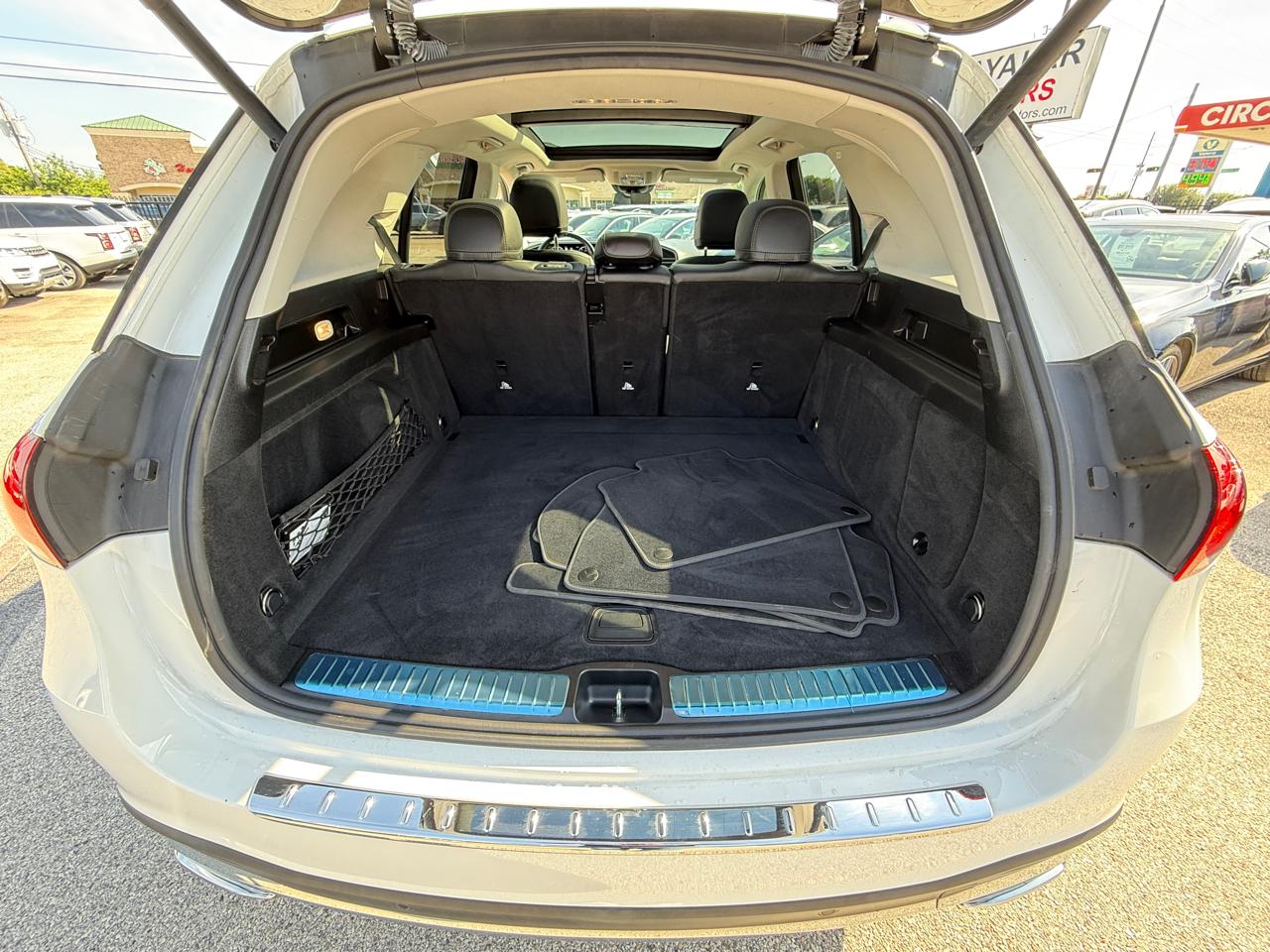 Photo 38 of 2022 Mercedes-Benz Gle-Class Gle450 for sale in Houston, TX
