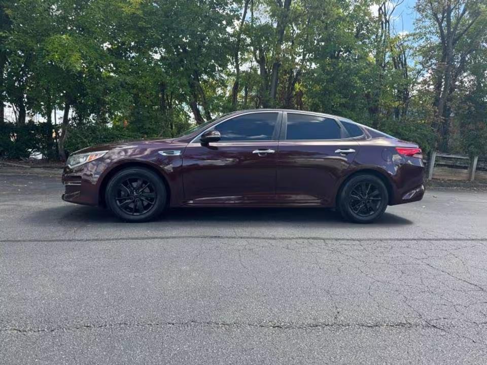 Photo 5 of 2016 Kia Optima Gl for sale in Houston, TX