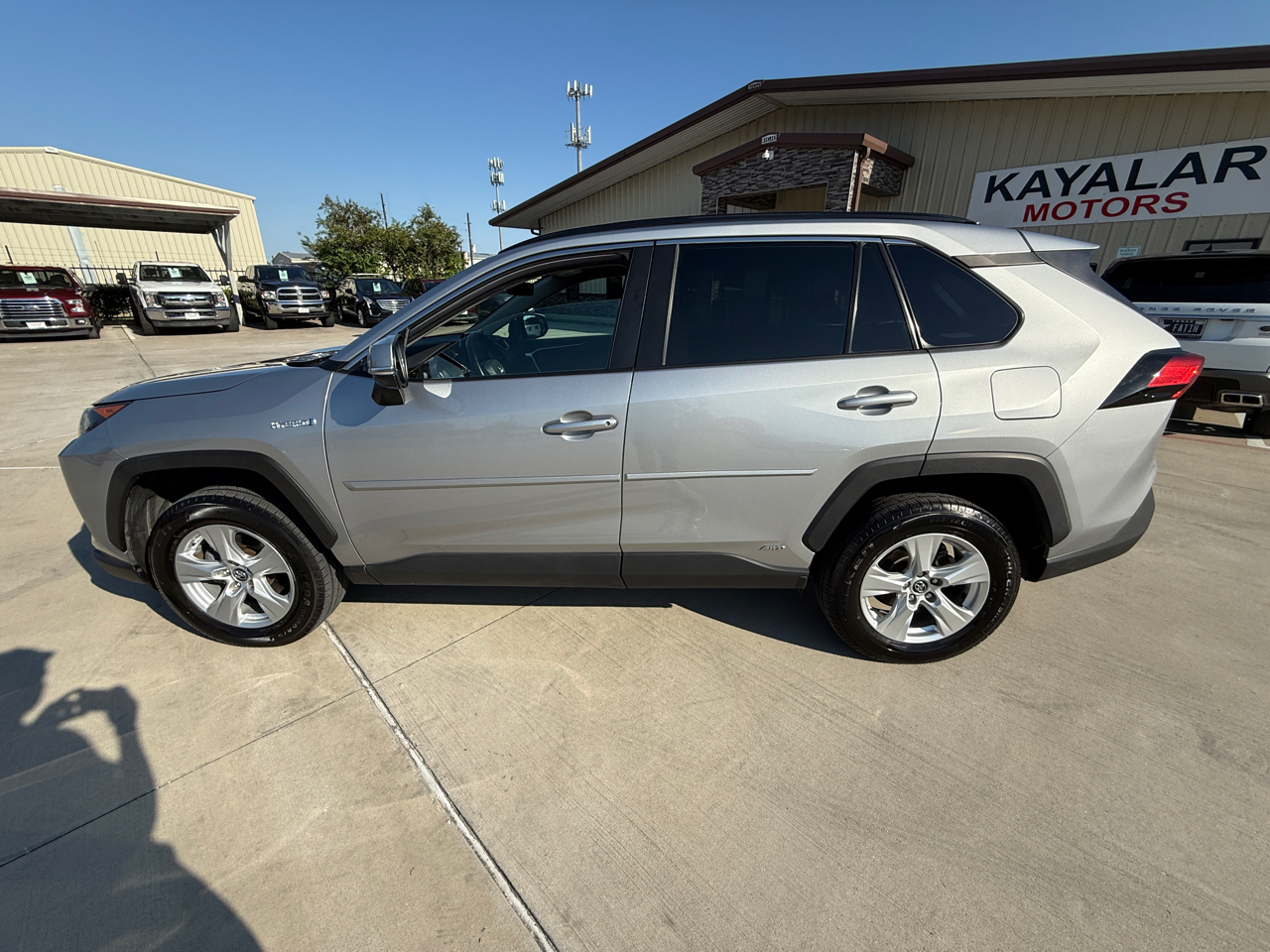 Photo 3 of 2020 Toyota Rav4 LE for sale in Houston, TX