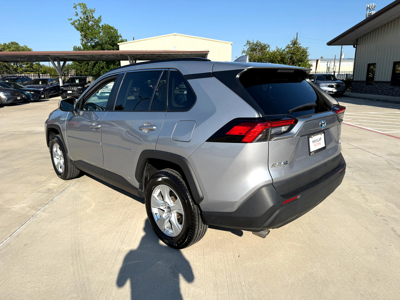 Photo 4 of 2020 Toyota Rav4 LE for sale in Houston, TX