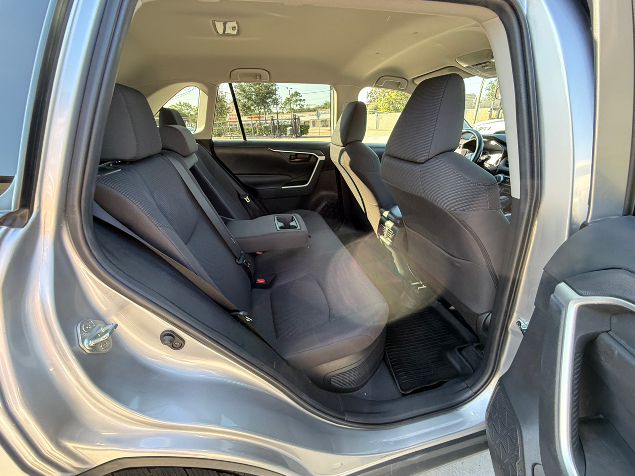 Photo 12 of 2020 Toyota Rav4 LE for sale in Houston, TX