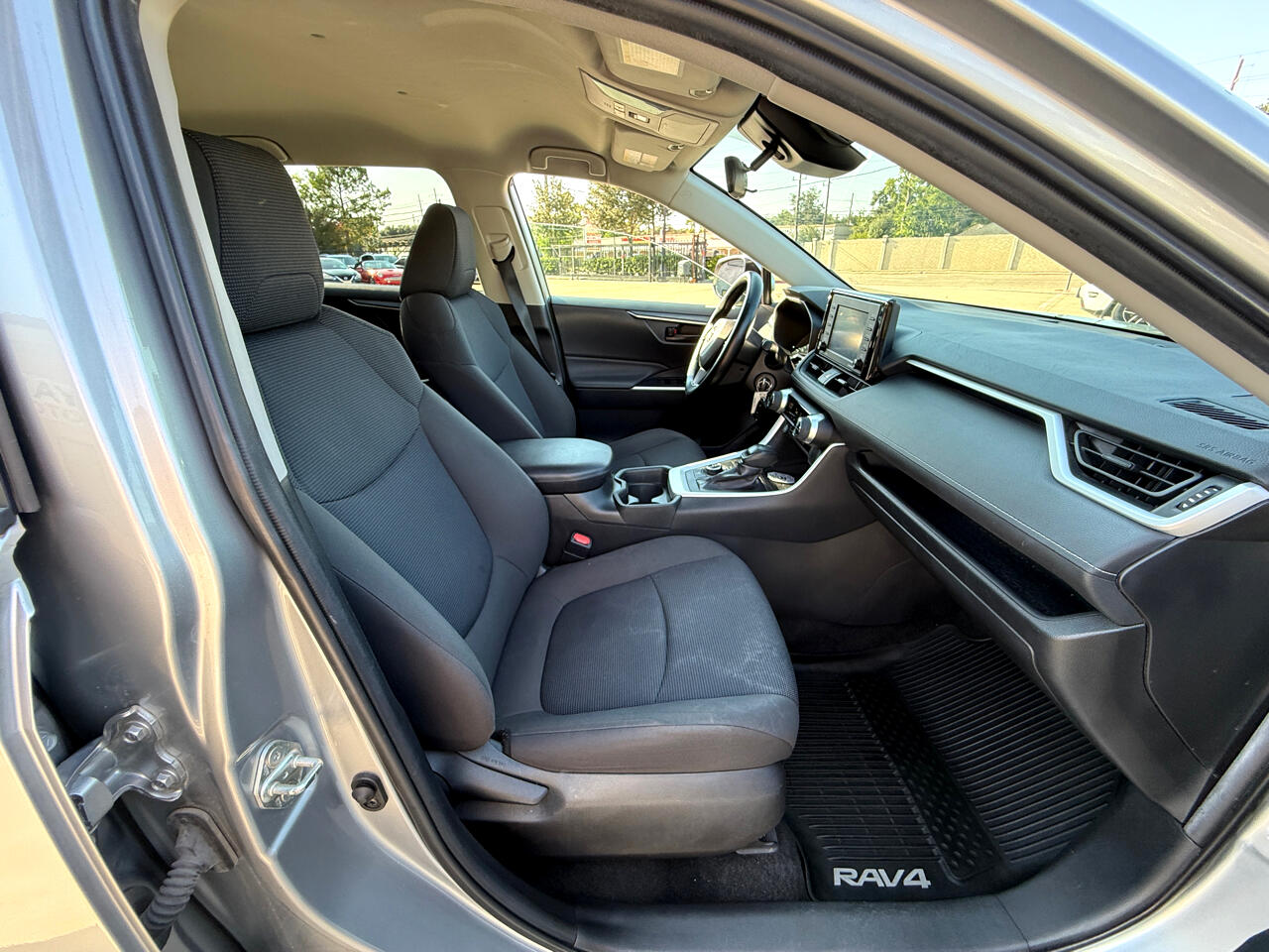 Photo 13 of 2020 Toyota Rav4 LE for sale in Houston, TX
