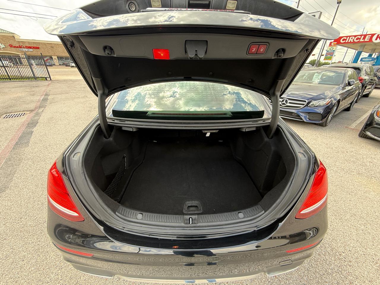 Photo 17 of 2017 Mercedes-Benz E-Class E 300 Sport RWD Sedan for sale in Houston, TX