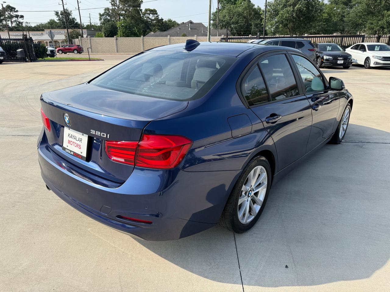 Photo 12 of 2016 BMW 320i 3-series for sale in Houston, TX